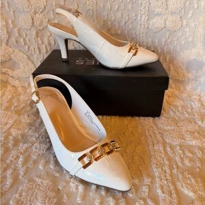White Women's Slingback Pointed-Toe Heels with Gold Accent #538